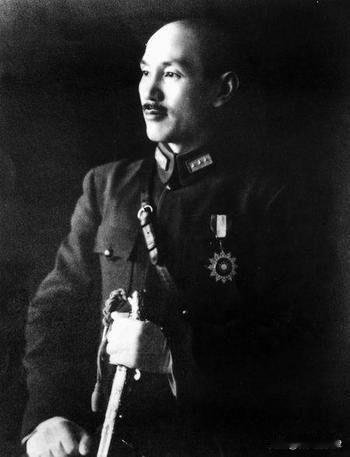 1931年的“鸿门宴”：蒋介石邀吴佩孚南京会晤，为何他吓得冷汗直流？
 
193