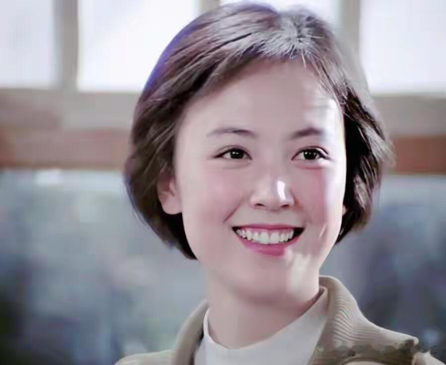 赵静、赵娜、赵越这三位80年代的天然美女，古典端庄的长相真好，让人就一见倾心的感