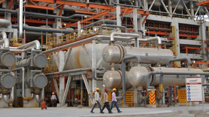 【印度拒绝继续购买俄罗斯石油】网页链接据路透社援引炼油和贸易行业消息人士报道，印