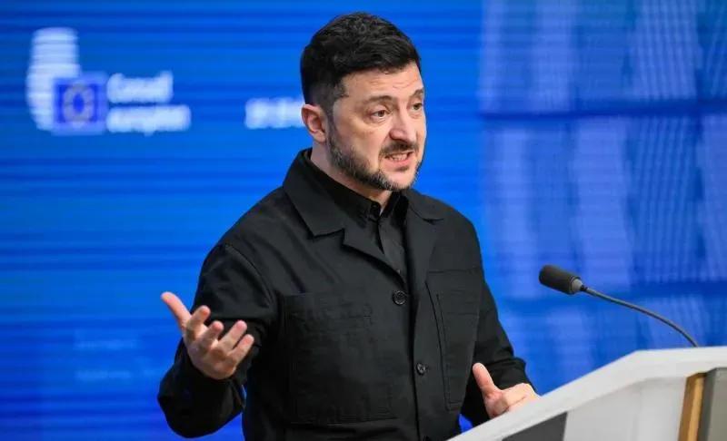 最后通牒不足7天，乌克兰绕开美俄先访华，说了中方最想听的话
 
12月18日，乌