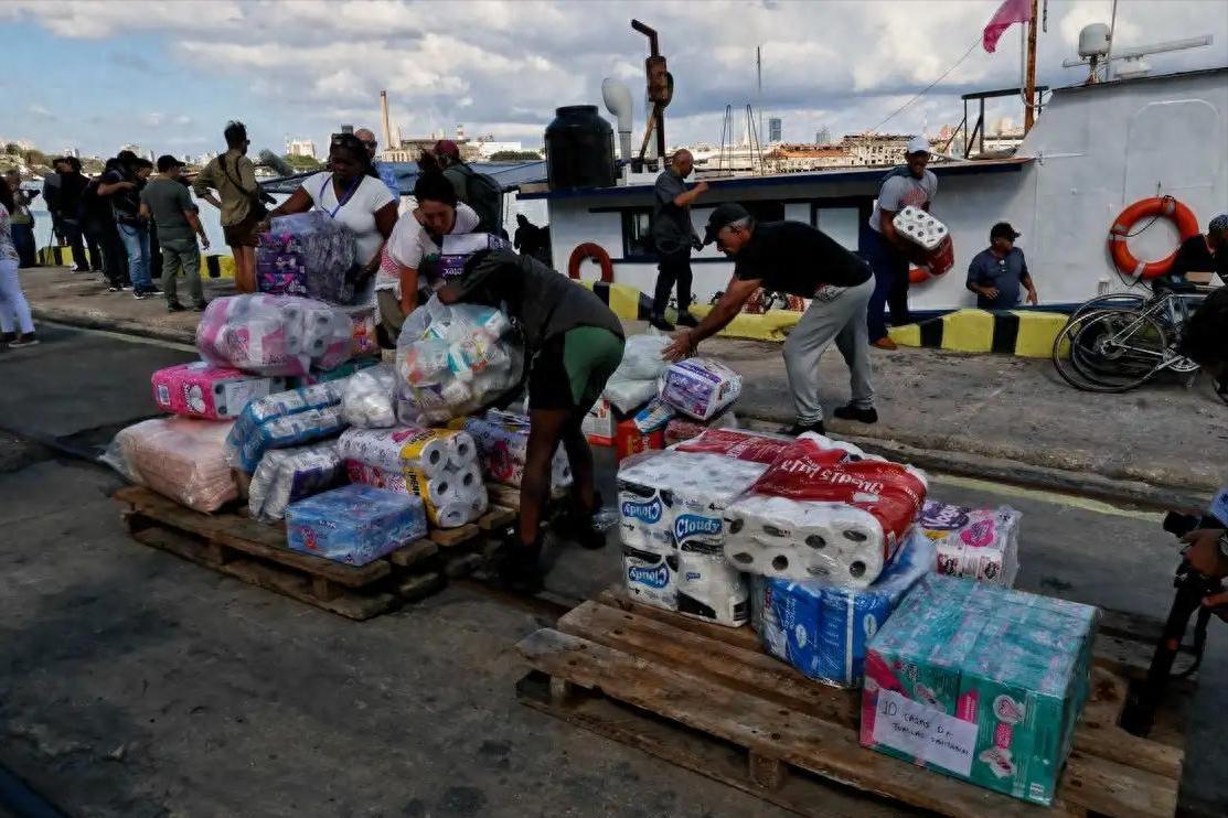 援助来了！32国志愿者突破美国封锁，30吨物资外加光伏板直达古巴

2026年3