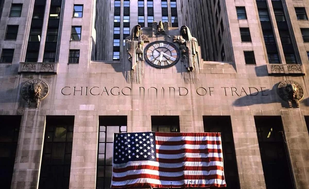 芝加哥商品交易所因技术故障突然暂停了所有电子盘的交易，包括标普指数、期货、原油，