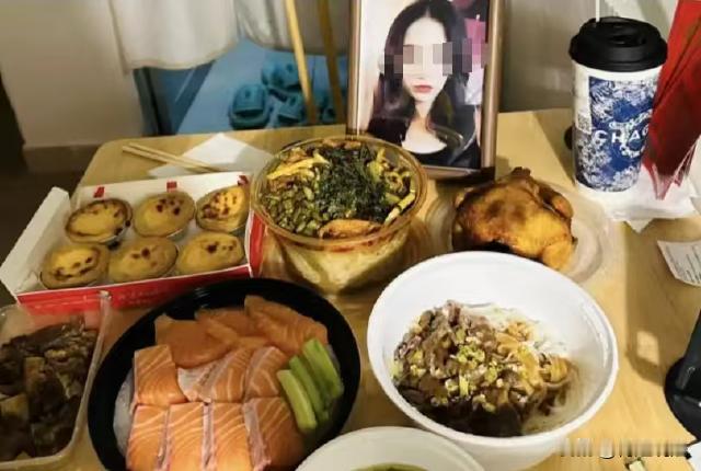 广东，女孩8岁的时候跟妈妈去亲戚家，竟被男亲戚给侵犯了。从此之后，女孩心理大受创