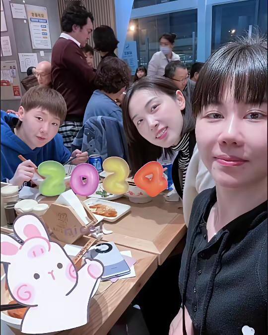 看出来了吗？国乒女单也有自己的“闺蜜”圈

经过仔细观察，我发现王曼昱和钱天一，