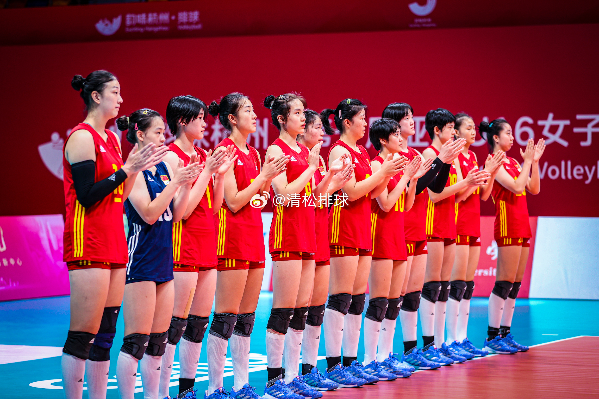 19:002023年U16女排亚锦赛半决赛中国vs中国台北企鹅体育清松排球正在直