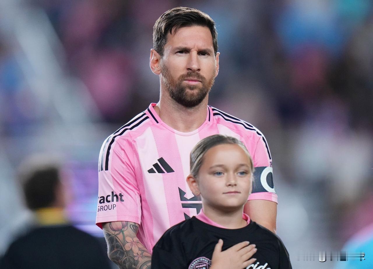 美国大联盟（MLS）球员连续两个赛季进球贡献最高纪录：
80球 – 梅西，202