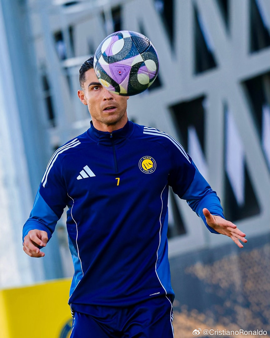 回来了 ⚽️On the ball ⚽️C罗