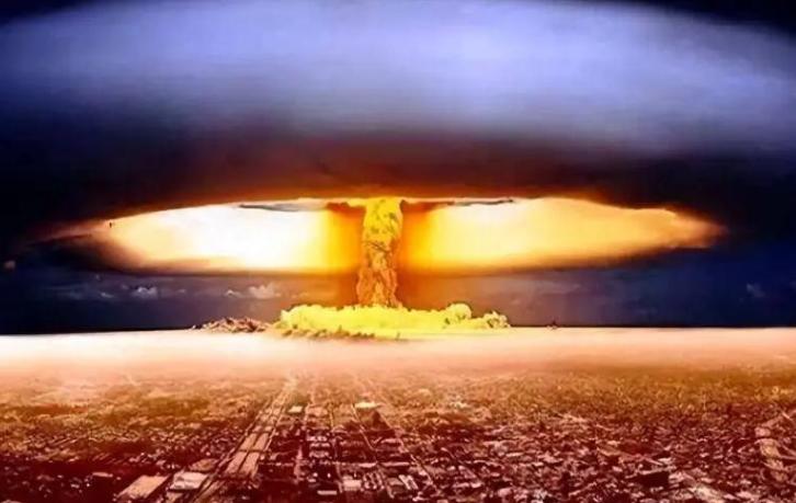 6月20日和21日，央视连续两天干了同一件事：公开导弹发射画面。

6月20日，