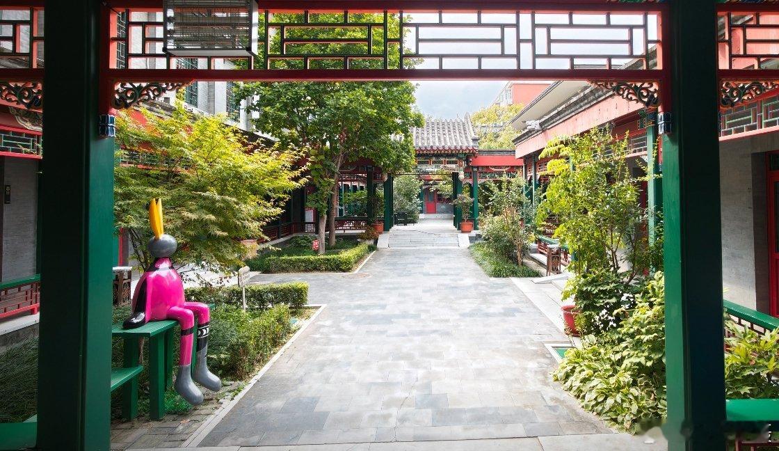来北京打个卡，明天又出发…[允悲]  ​​​