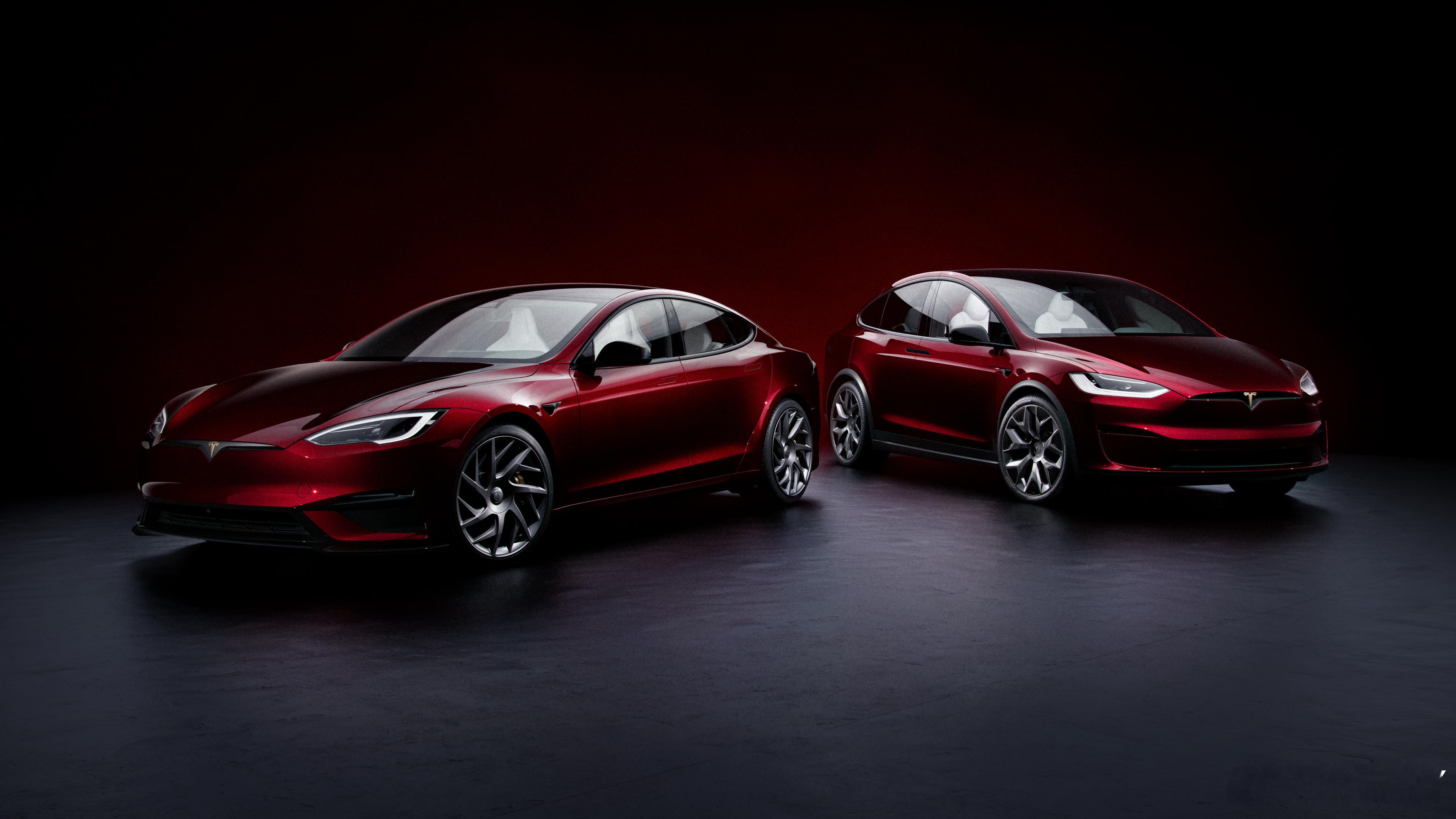 特斯拉即将举行 Model S/X 最终签名版的交付仪式。 