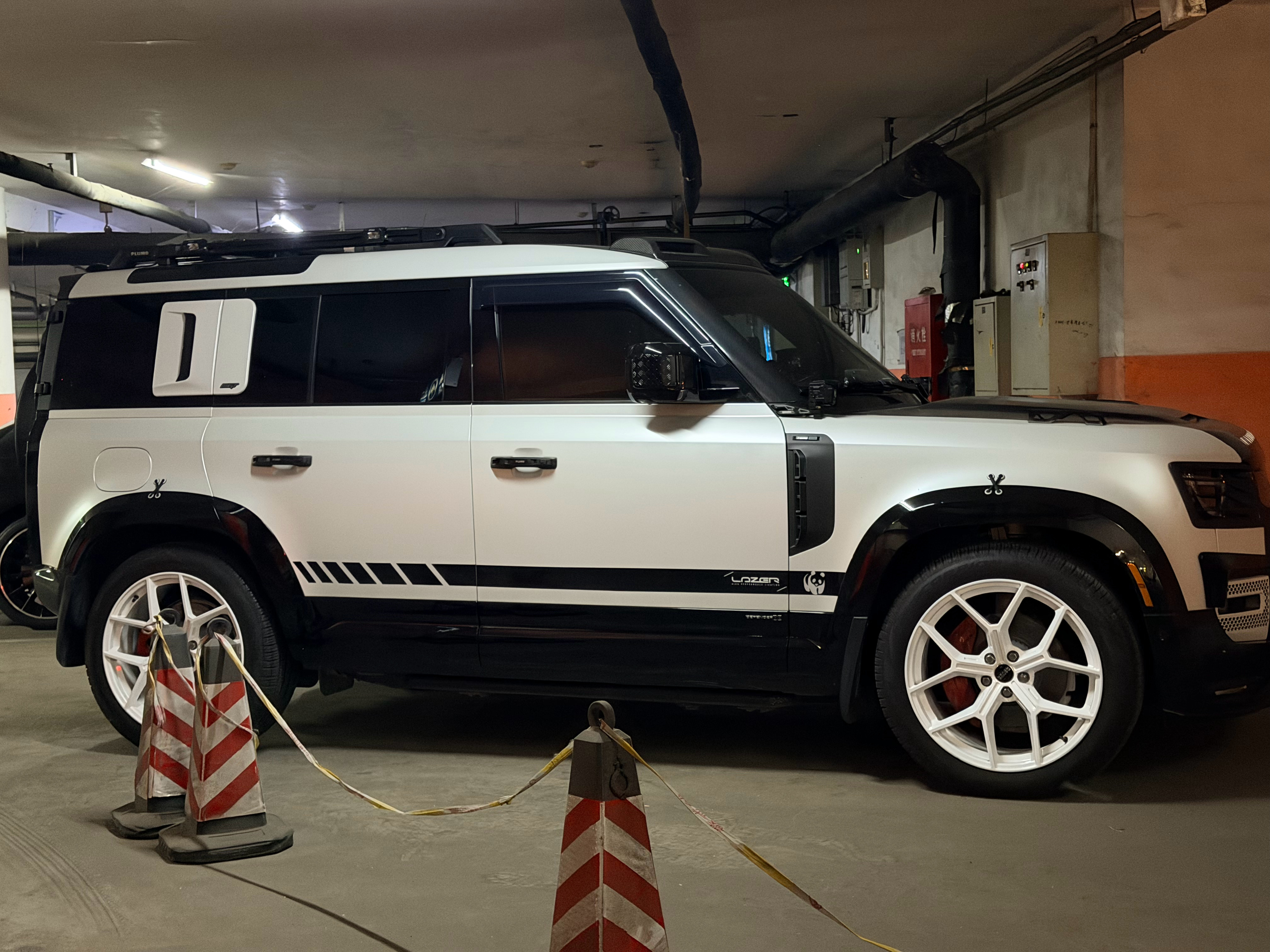 这个位卫士真好看，突然明白现在为啥方盒子卖得好了。既然都是花钱，还能带来点情绪价