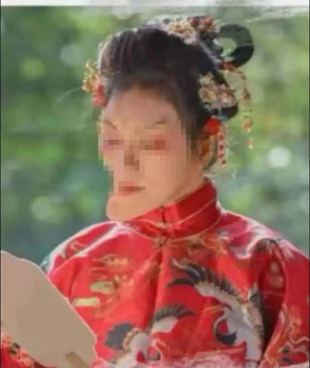 安徽合肥，女子在摄影交流群和大家讨论照片，一男子竟对她开黄腔，还说一些侮辱性的言