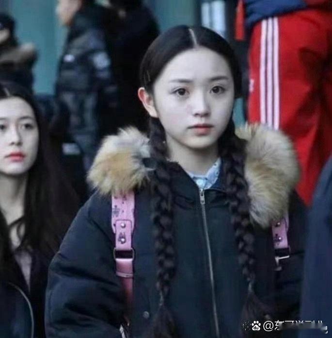 田曦薇艺考时和现在比，变化好大，真是红气能让人更美啊 