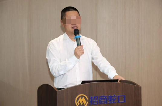 【#杭州酒局涉事KTV设备升级暂不营业#】近期引发关注的“招商蛇口浙江公司高管涉