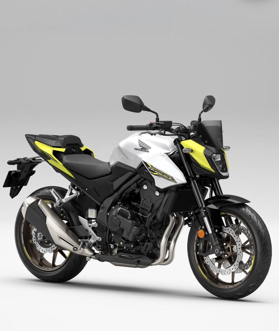 别把别人的客气当福气，
也别把自己的随意当直爽，
边界感，是成年人最基本的教养