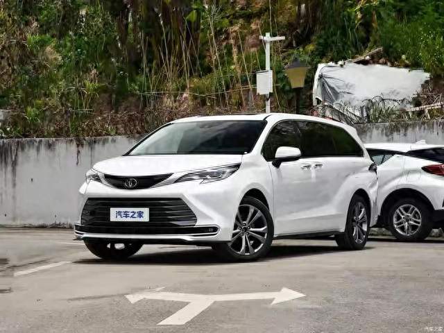 贵出12万！赛那和传祺E8怎么选？差价背后到底差在哪