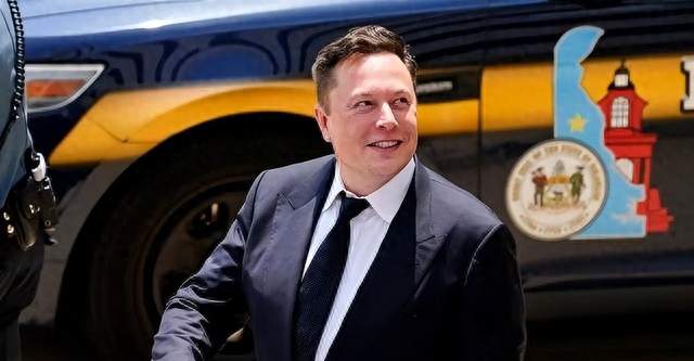 马斯克直言不讳：旧世界只剩5年，中国手握唯一的王牌，不是芯片