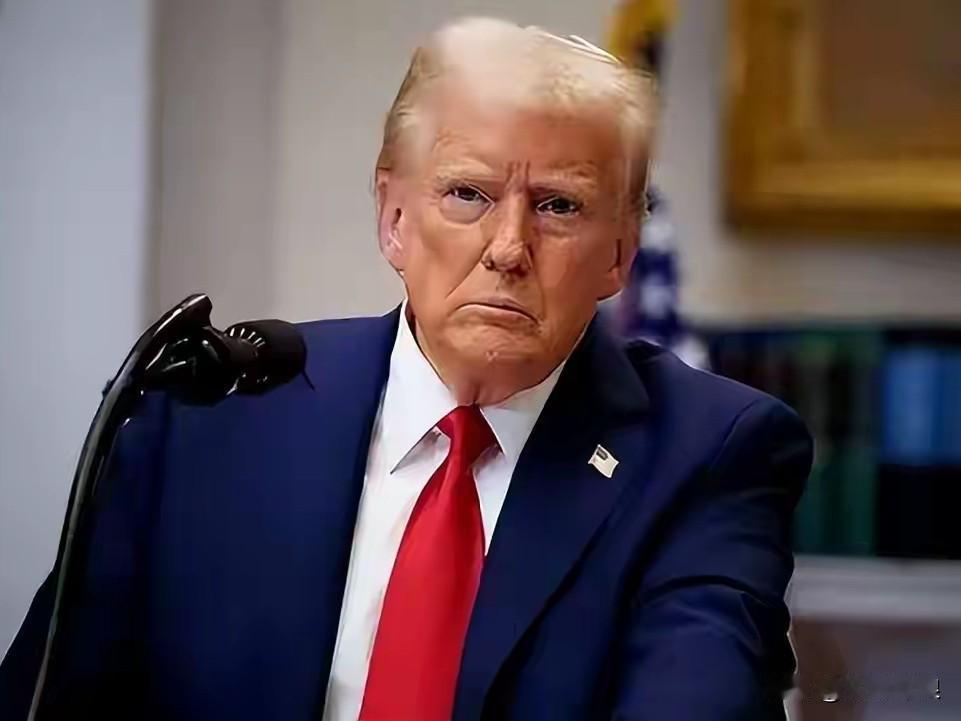 美国总统特朗普最新表态：乌克兰不要考虑这件事了！

刚刚，美国总统特朗普表示，我