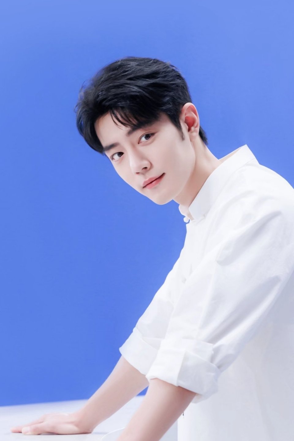 肖战肖战肖春生肖战玉骨遥 “你的笑容，治愈所有”𝒀𝒐𝒖𝒓 𝒔𝒎𝒊?