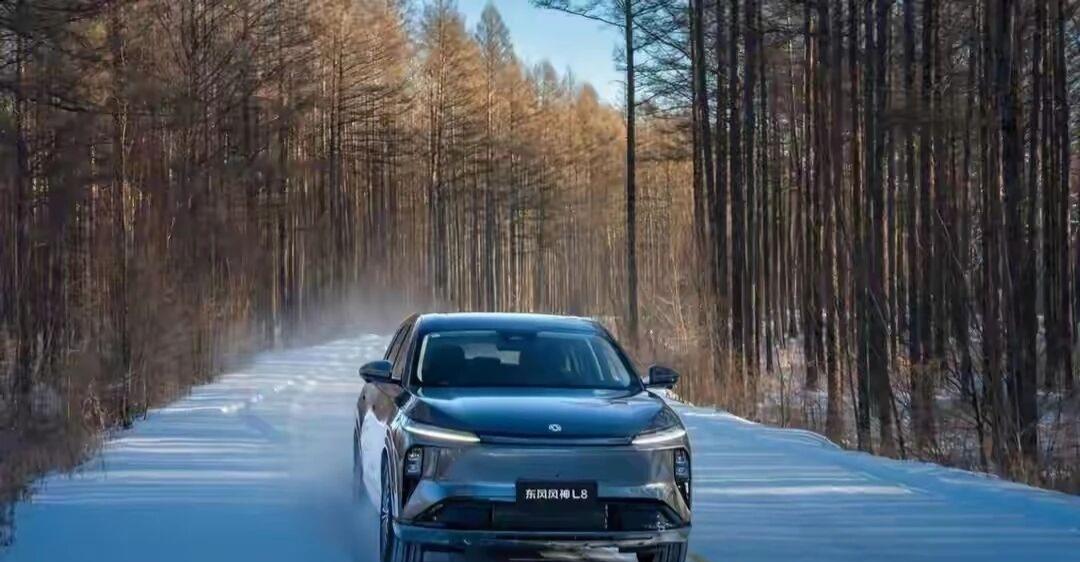 无惧冰雪与极寒：深度解析这台插混SUV在尔滨的硬核表现作为哈尔滨人，以前冬天开车