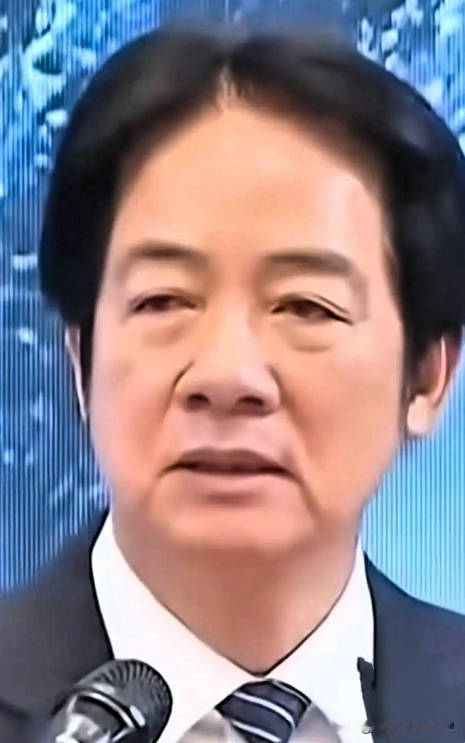 这回赖清德可是给我们上演了一出教科书级别的“贼喊捉贼”！

12月17日，他还在