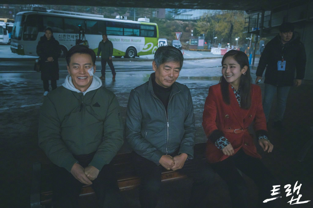 韩剧回顾 圈套 首播7周年主演：李瑞镇、成东镒、林华映、徐英姬2019.02.0