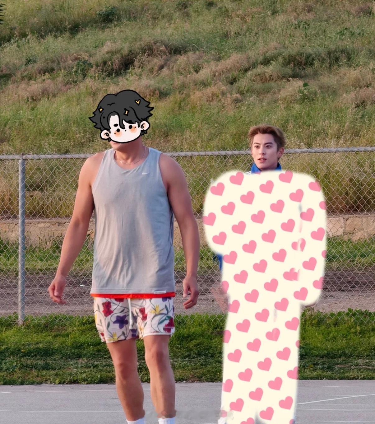 LA偶遇王鹤棣打篮球网友la偶遇王鹤棣打篮球 雷霆打码