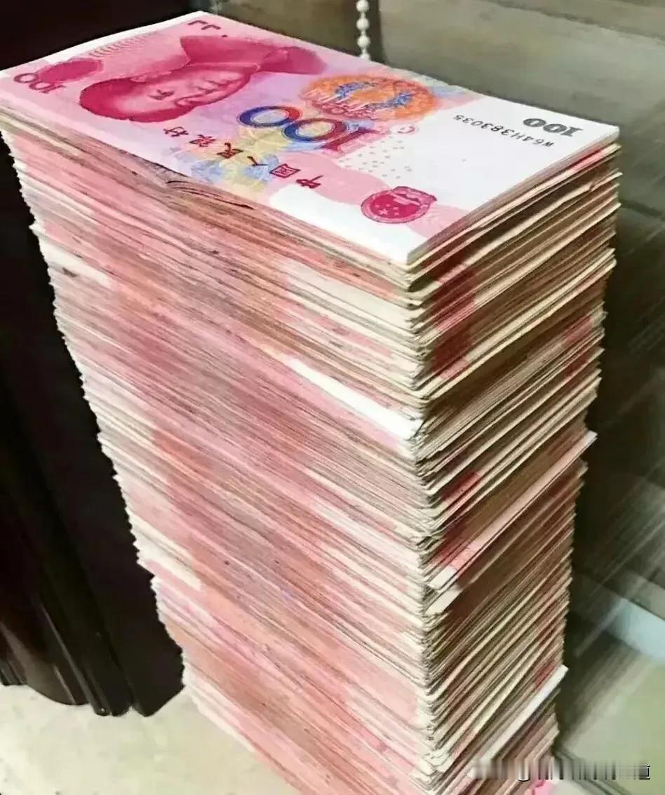 你喜欢花钱，还是喜欢存钱

       人都是分阶段活的。

       以