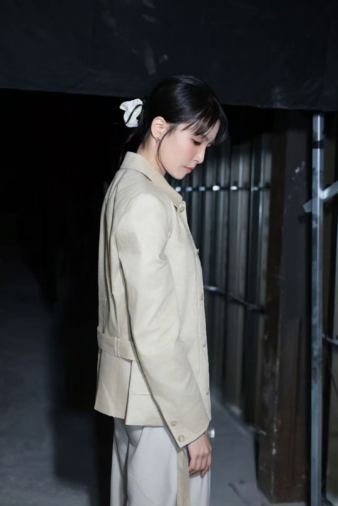 曾沛慈怎么去哪儿都那么冷啊乘风2026怕冷小达人曾沛慈上线，灵魂吐槽天气，憨憨模