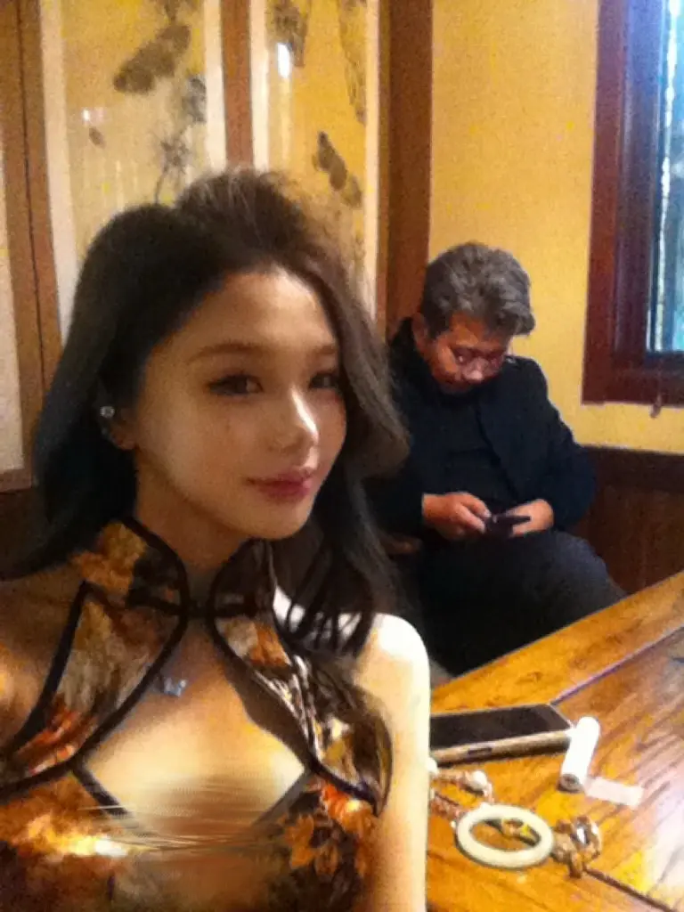 年上的爱 是清醒和克制的