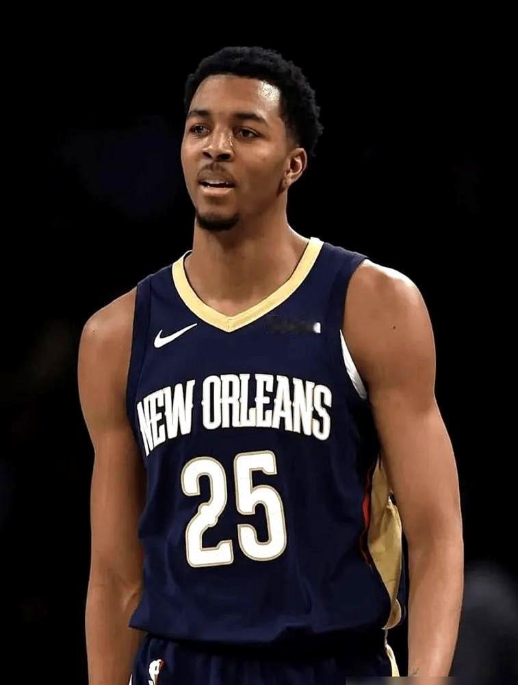 鹈鹕队现在有人要价5个首轮签才肯换！

这人就是特雷-墨菲。

谁敢信？半年前他