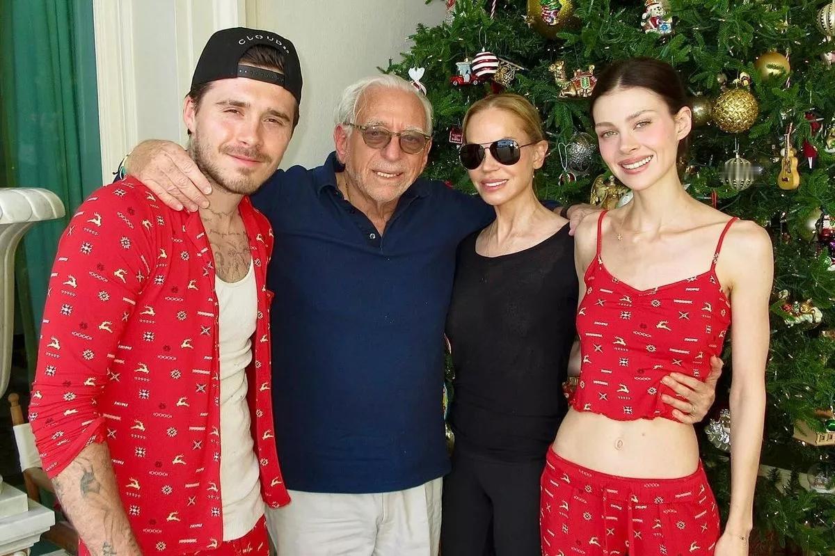 据称，布罗克利·贝克汉姆向父母发送的禁止联系的法律信件是由于他们的在线帖子影响了