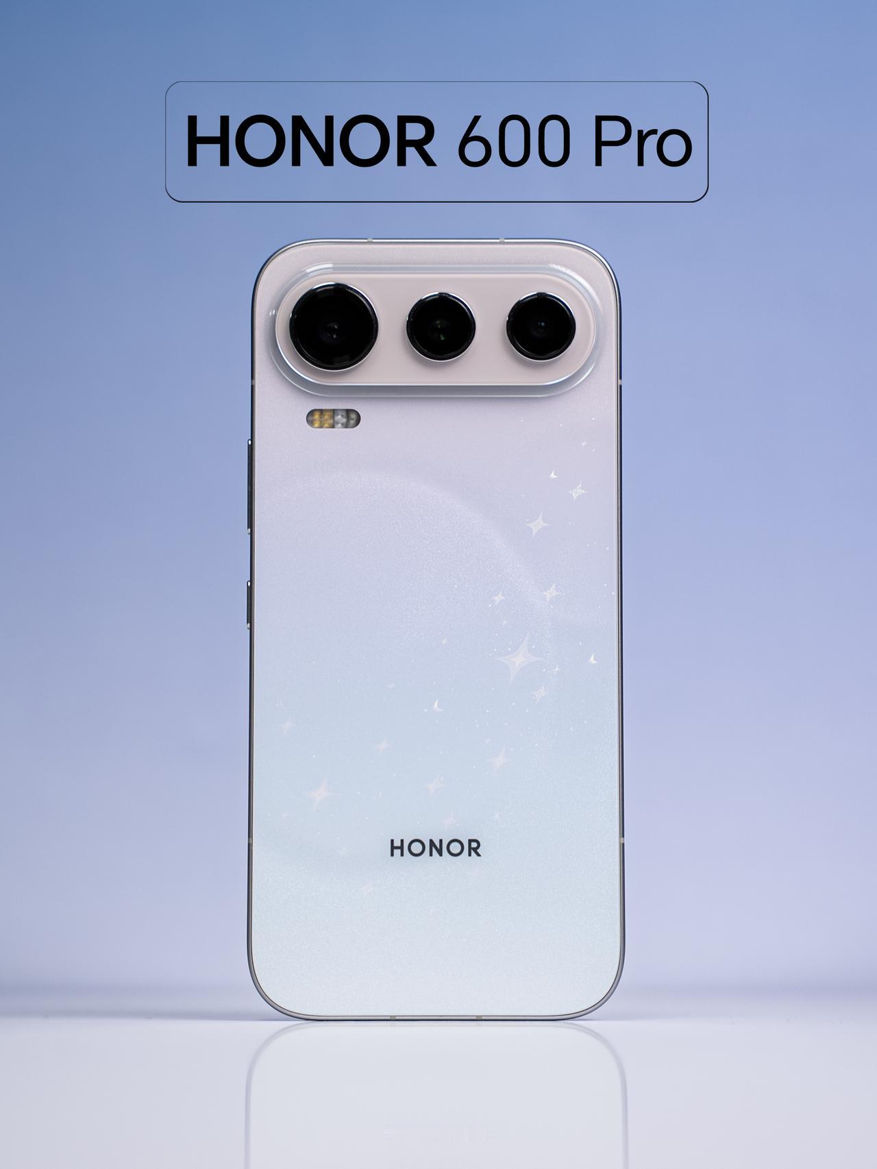 HYK图赏｜荣耀600 Pro

「幸运星」，一体冷雕玻璃工艺后盖，后盖上有四芒