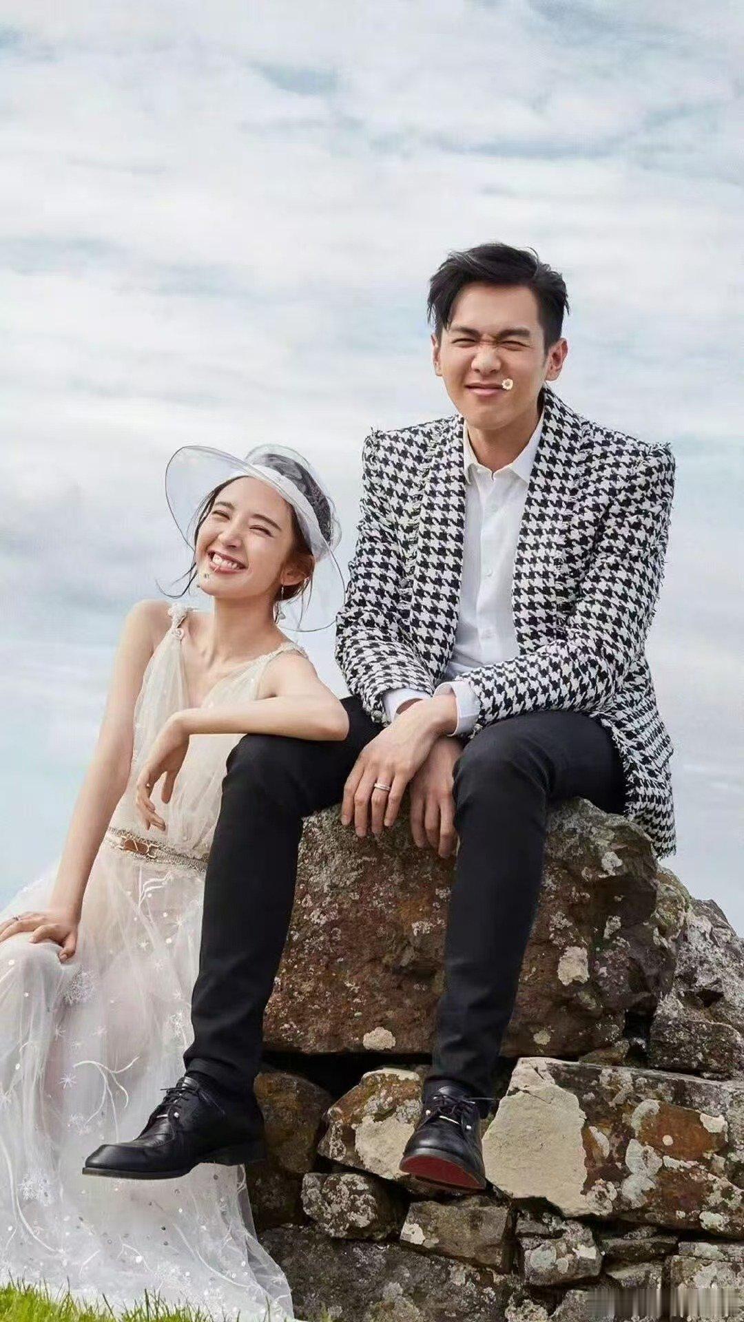 张若昀经常给唐艺昕打call乘风2026男生最好的模样大概就是这般，满心偏爱，甘