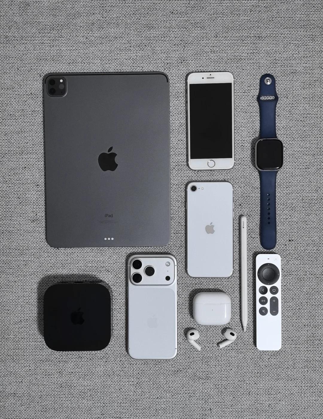 iPhone18要来了｜我的17不配了😭😭😭
17还可以再战几年吧！！！