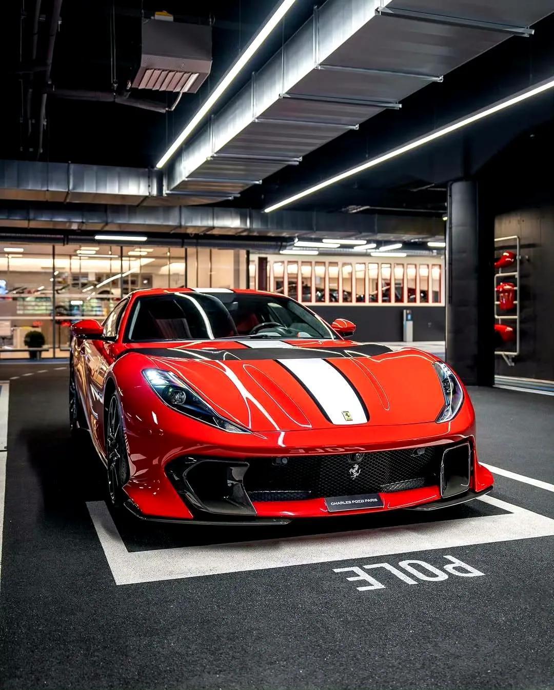 法拉利812 Competizione