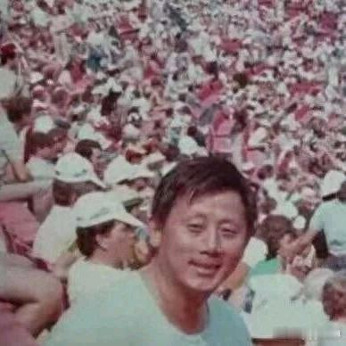 《他是海派足球的代表，也是最早提出足球职业化的教练员，“小诸葛”王后军》今天，小