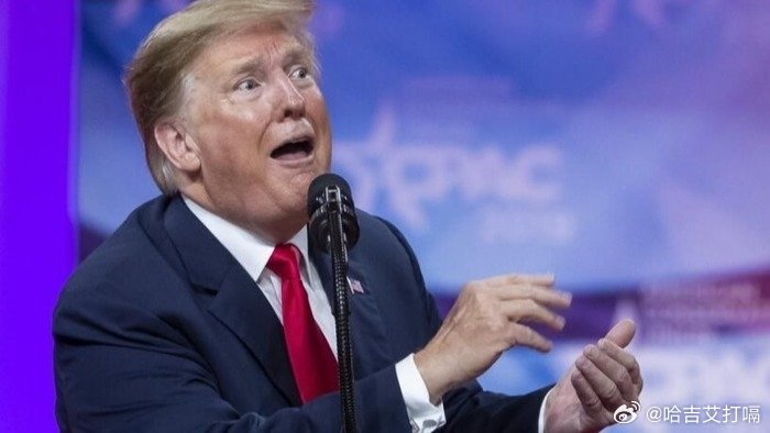 凤凰新闻【美被曝向海湾盟友收巨额保护费：要么2.5万亿，要么5万亿】据凤凰卫视报