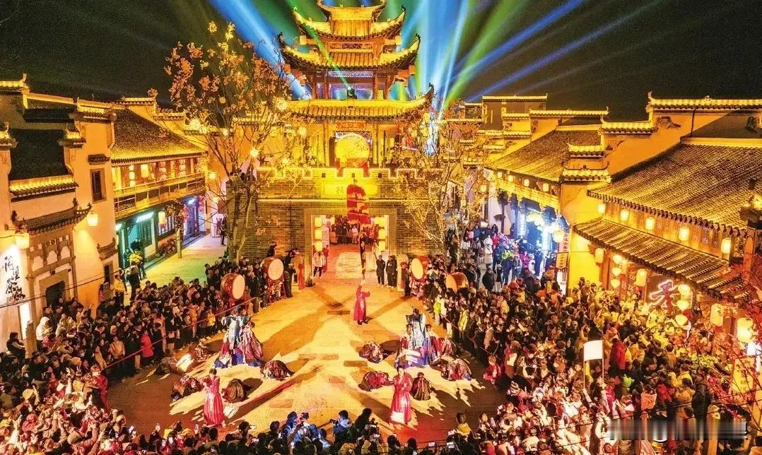 云梦祥云湾上月接待全国游客63万人次

今天，云梦祥云湾景区发布最新通知称：祥云