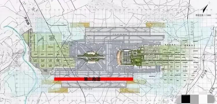 沈阳桃仙机场二跑道建设年年说，年年提，就是看不见进展。

随着机场客流量的增长，
