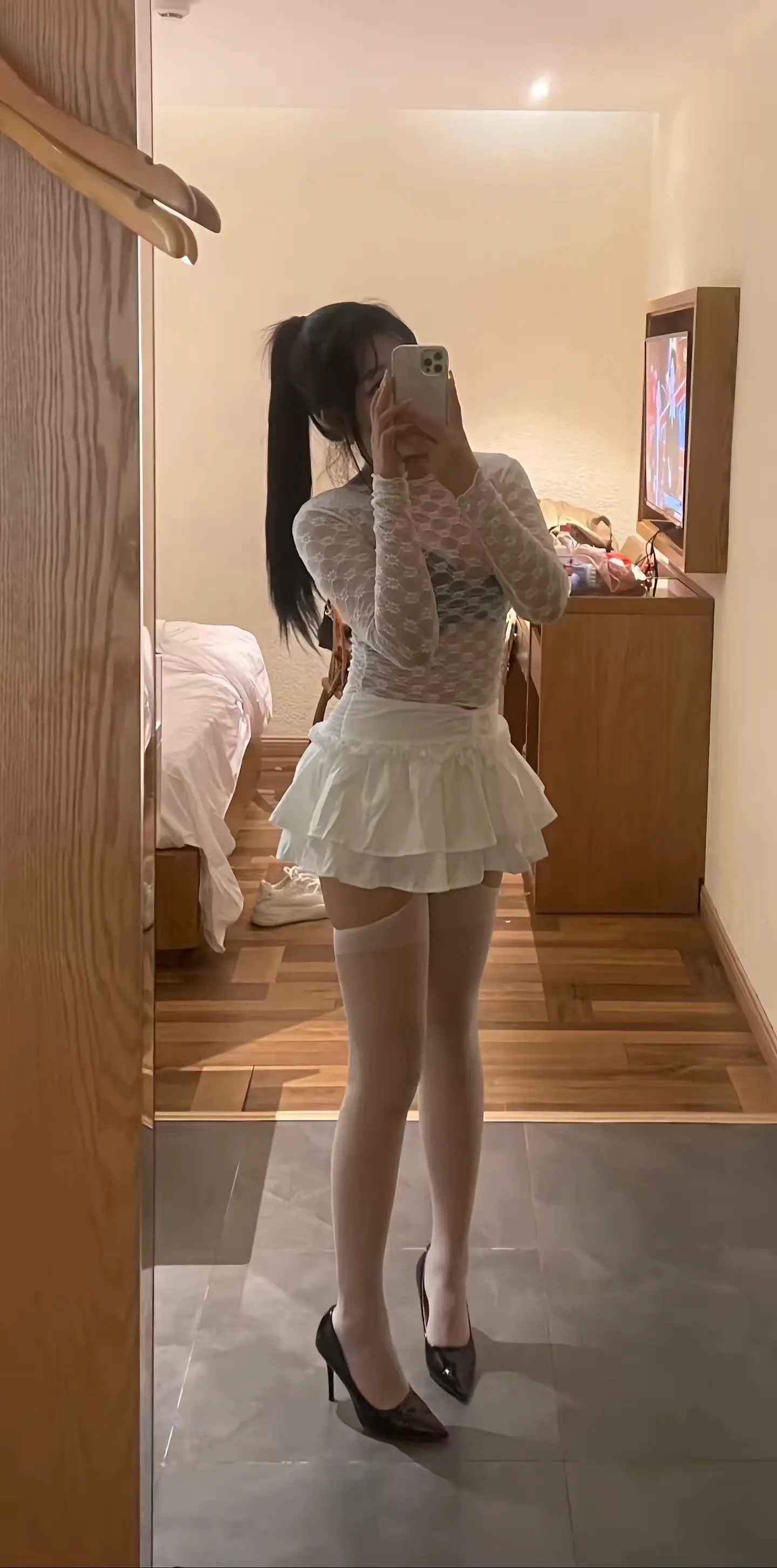 滚吧 再想回来 当狗都排不上号了.