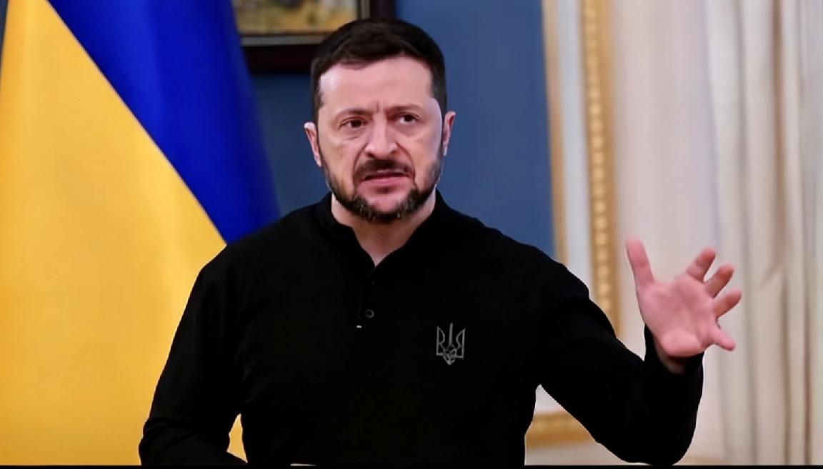 泽连斯基刚刚在社交平台发声，感谢特朗普团队全力推动俄乌和谈！这场在佛罗里达举行的