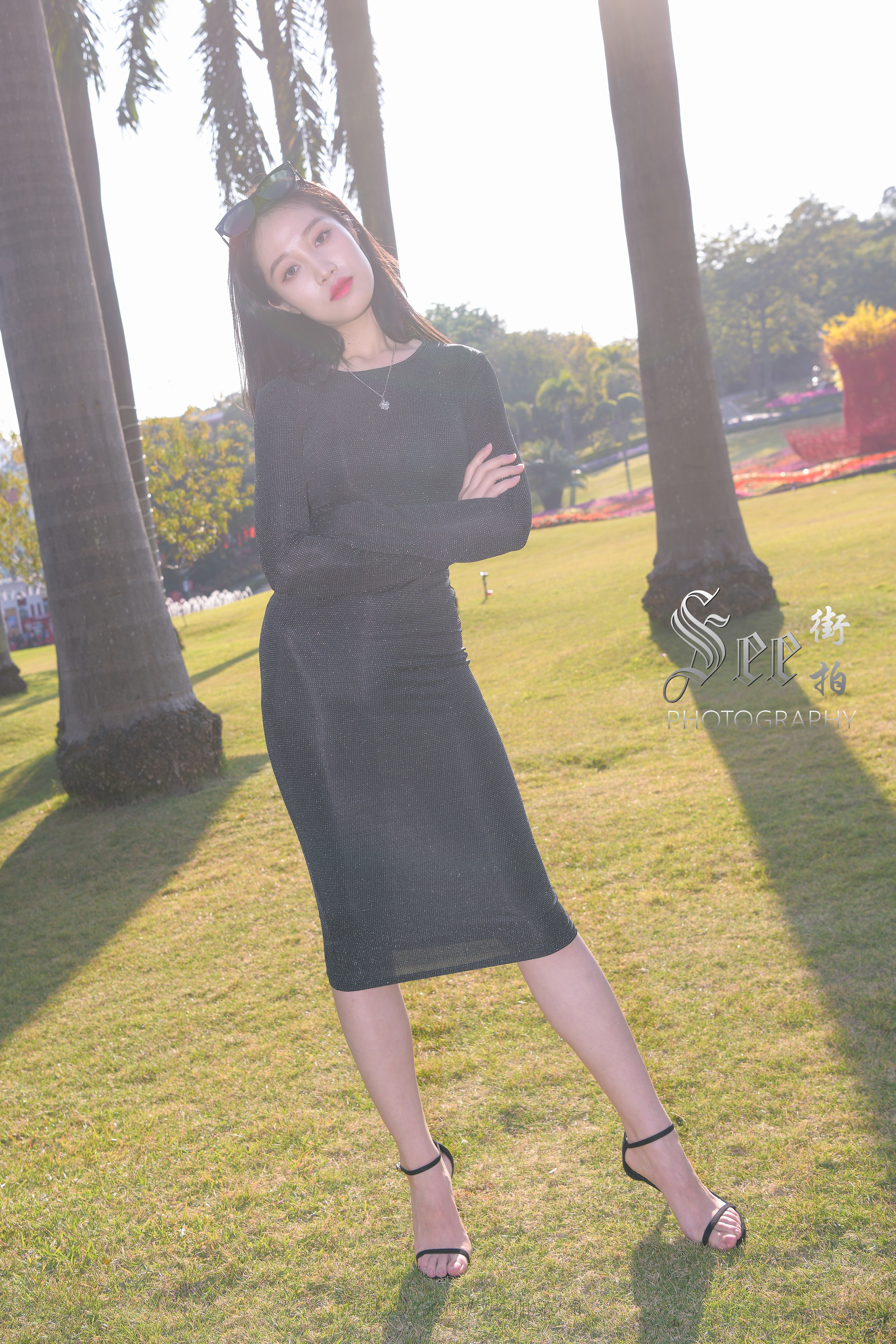 黑色修身裙，温婉优雅~~ ​​​