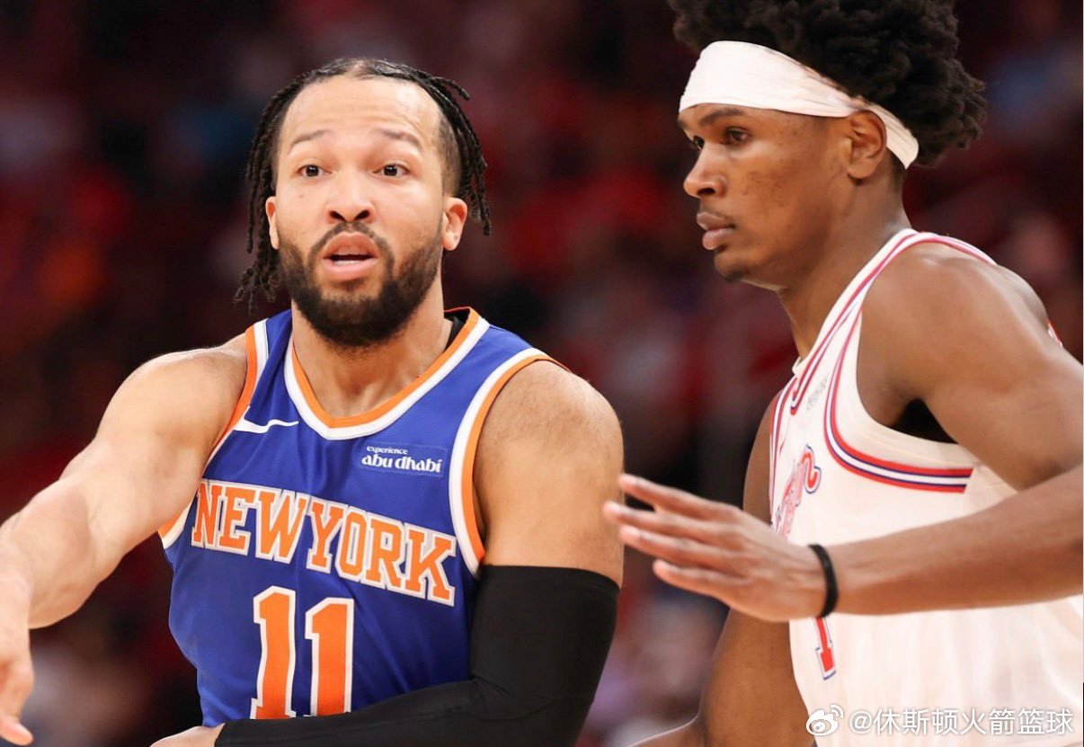 上一场比赛中，当阿门·汤普森担任主要防守人时，尼克斯球员的投篮表现为14投3中。