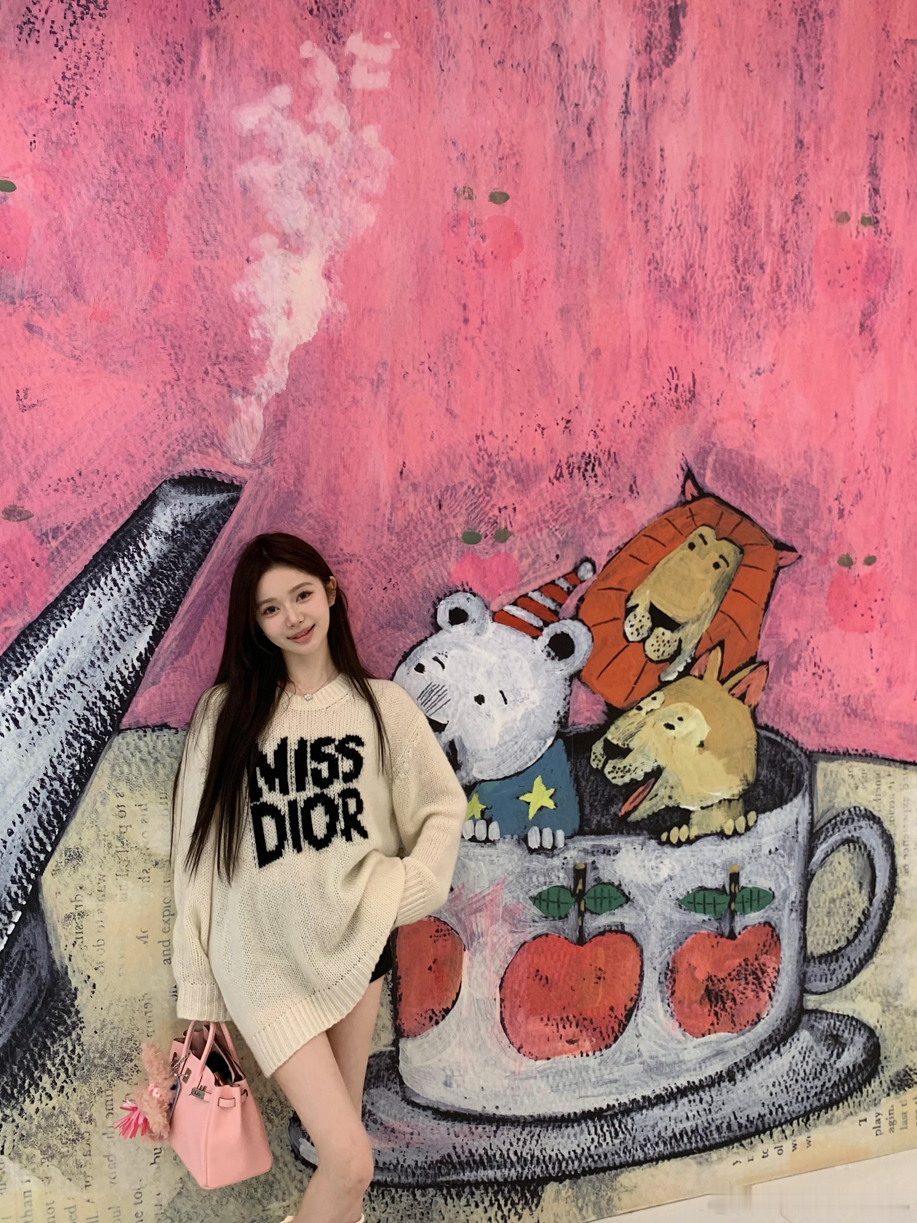 淡淡的 就会顺顺的 二开头的最后一个生日 明年再大操大办吧今年是我成长最快 最深