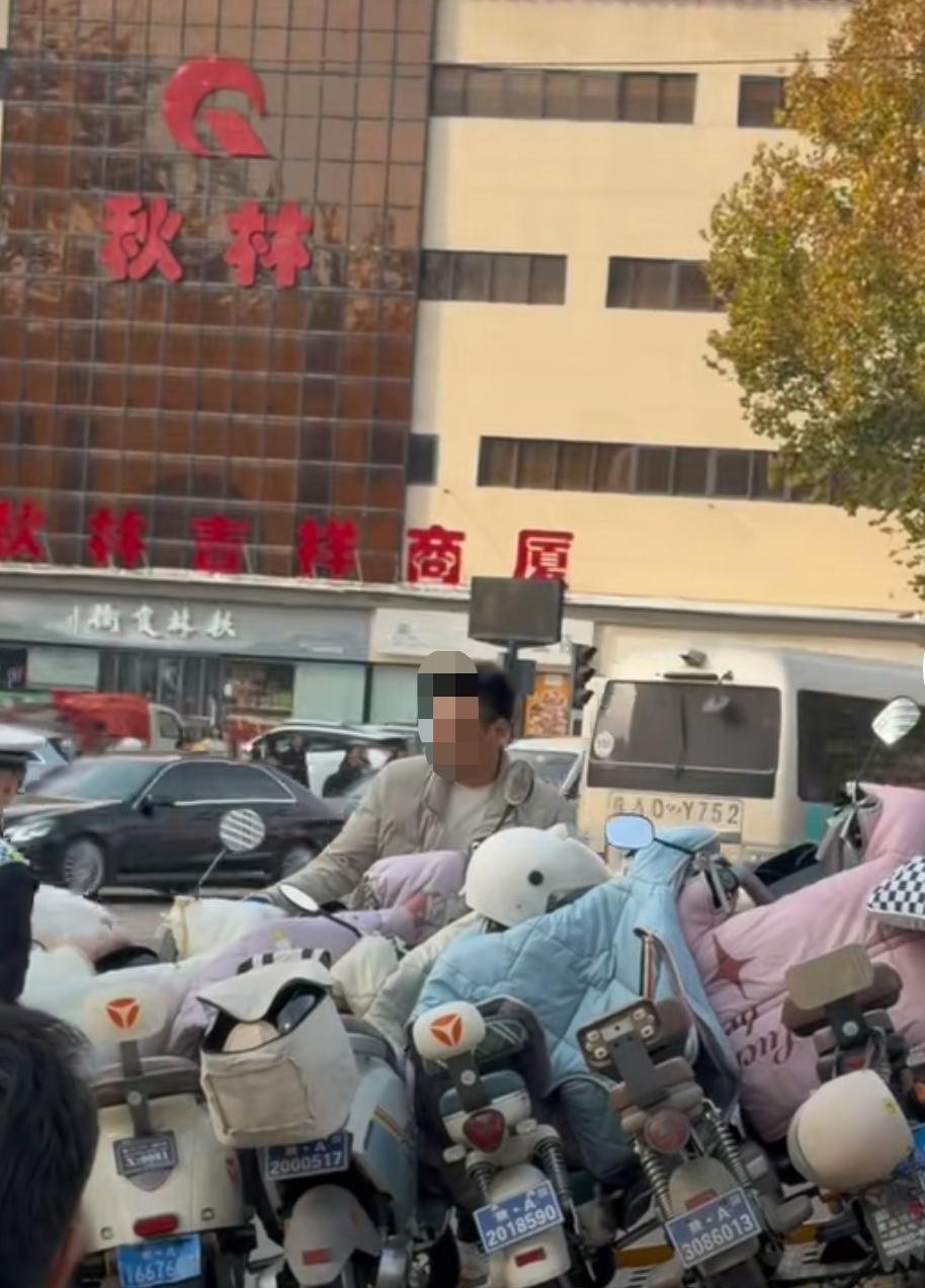 下班发现电动车不见了？别急，可能是被交警拖走了！

西安这次看来是动真格了，据说