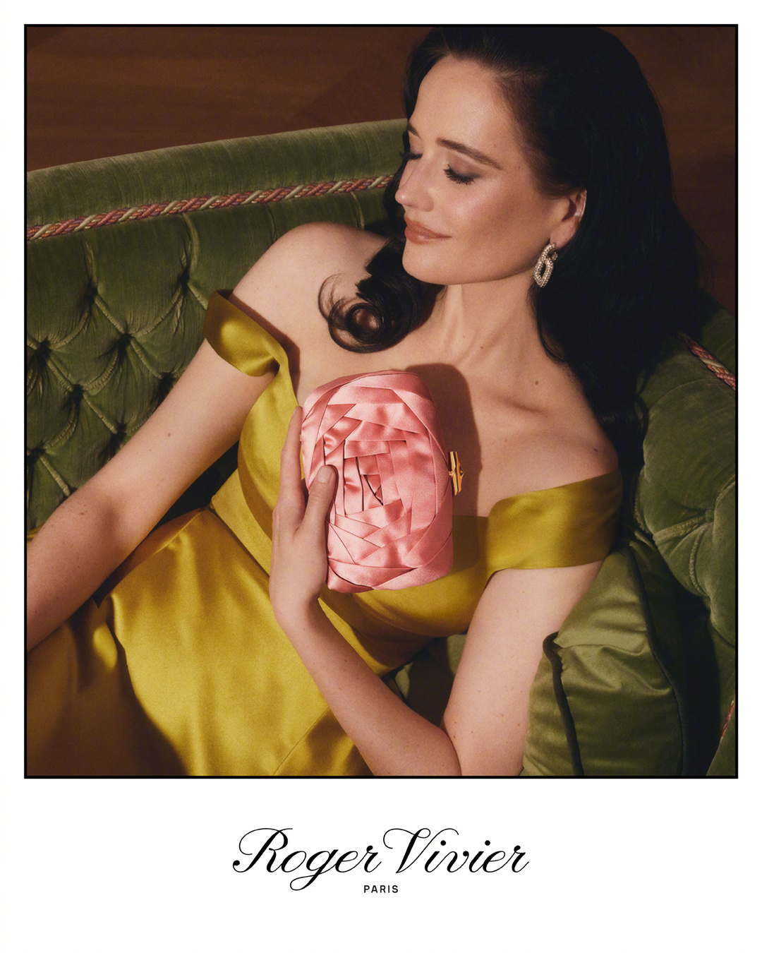 Eva Green in Roger Vivier 👠🌹 “La Rose 