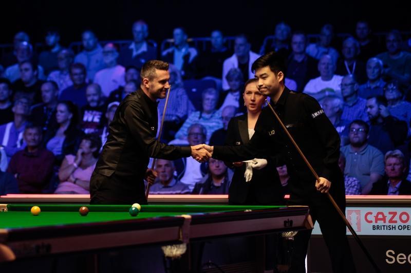 3连鞭！世锦赛战报速递：斯佳辉3-4暂时落后，奥沙利文约战希金斯
在这场备受瞩目