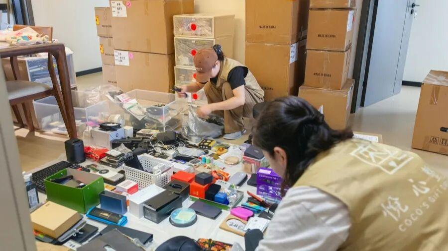 果然是有钱任性！上海，女子住市区300㎡大平层，眼看家里的东西越放越多，最后实在