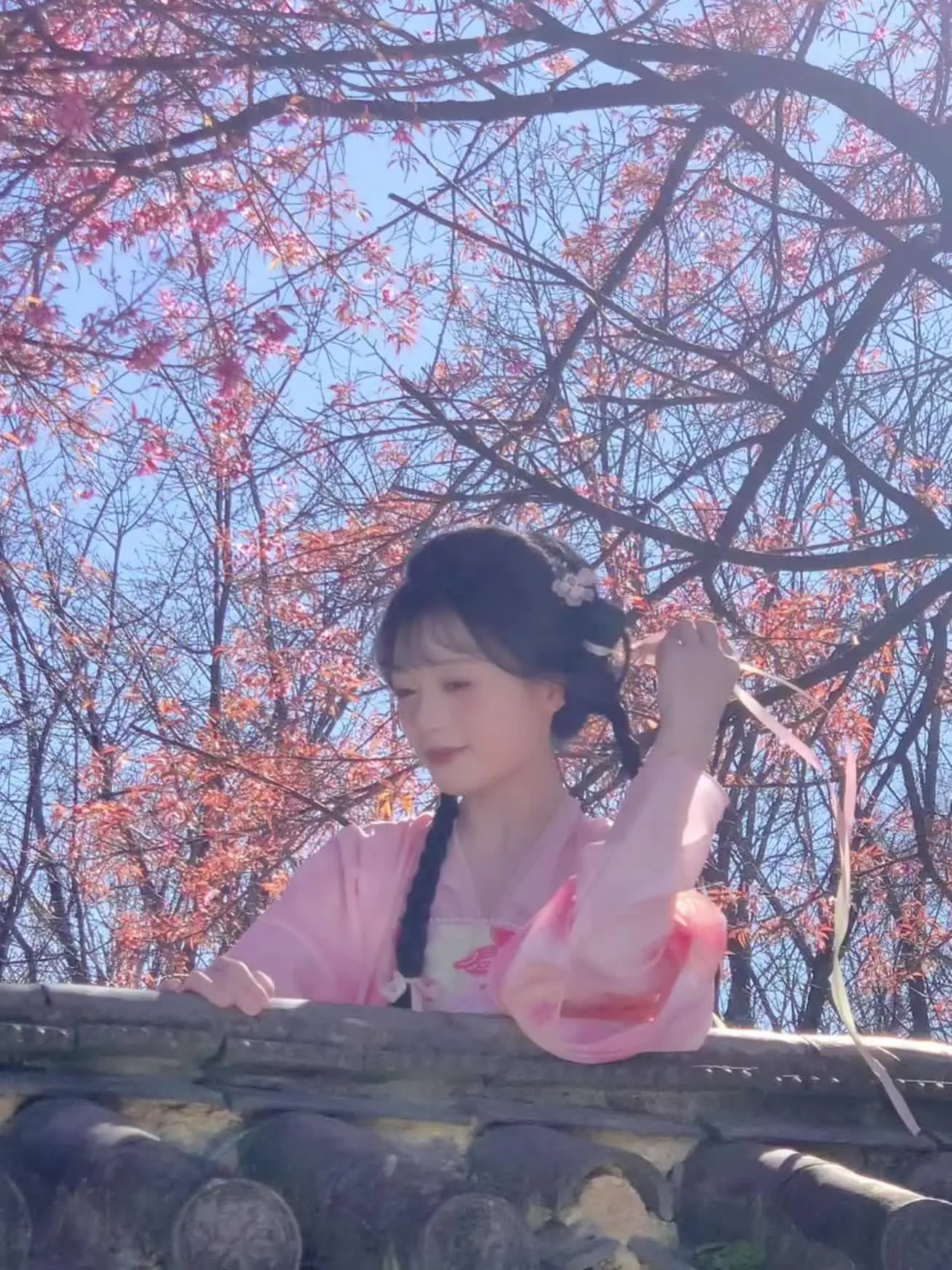 “那你叫我的小名吧 我叫妙妙”